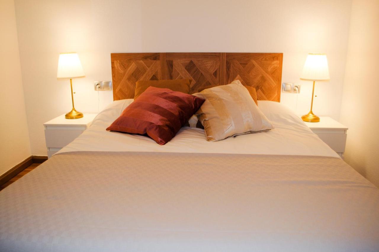 Apartamenticos Torrenueva I ซาราโกซา ภายนอก รูปภาพ