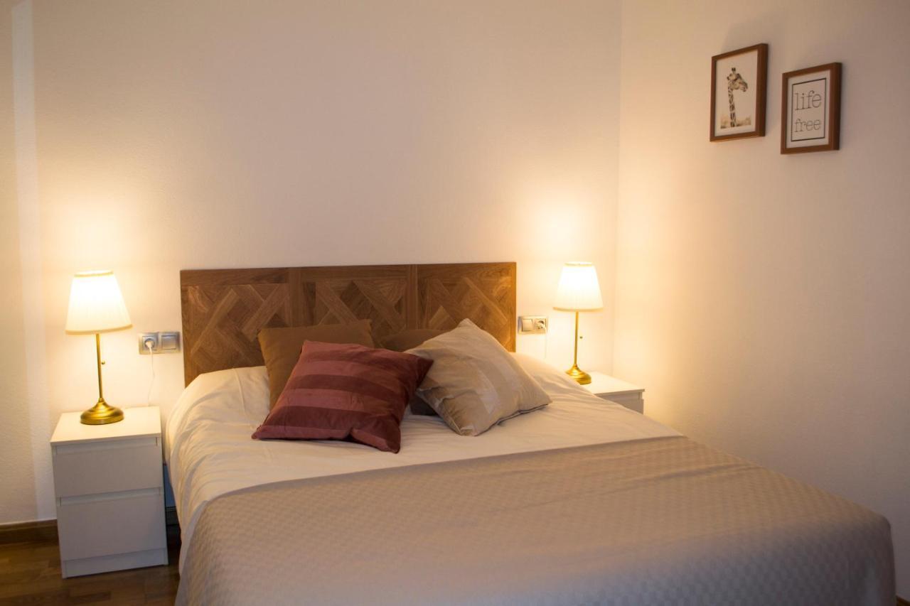 Apartamenticos Torrenueva I ซาราโกซา ภายนอก รูปภาพ