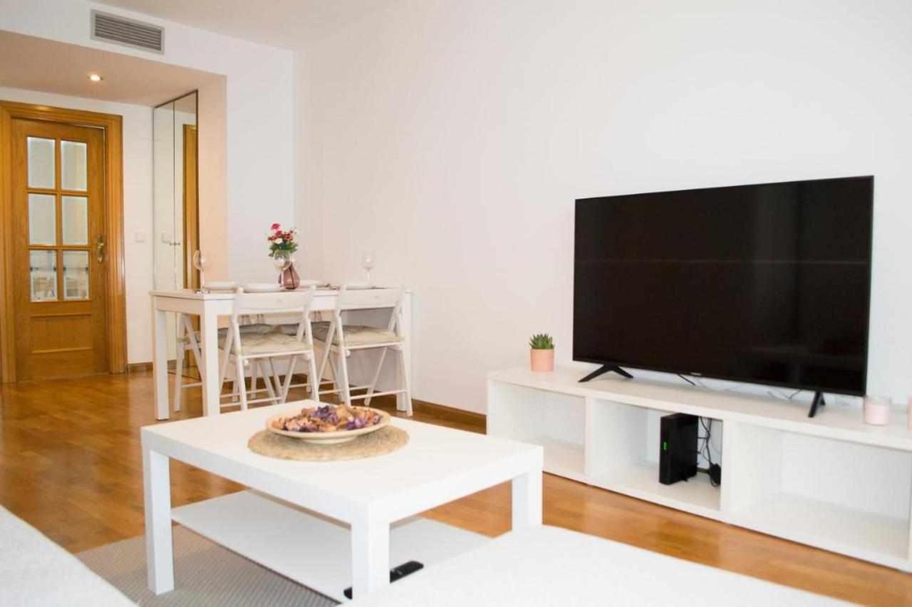 Apartamenticos Torrenueva I ซาราโกซา ภายนอก รูปภาพ
